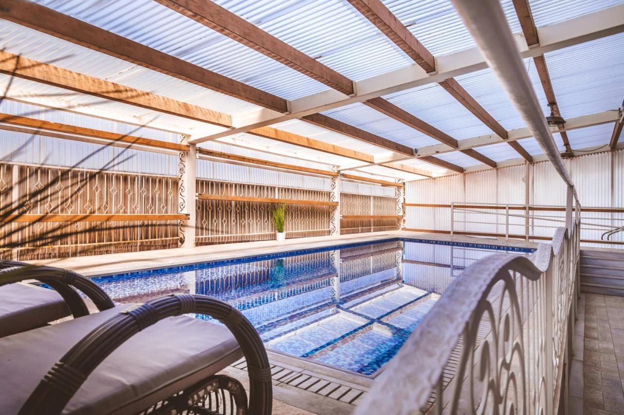 Rimonim Aquaduct Hotel Regba Eksteriør billede